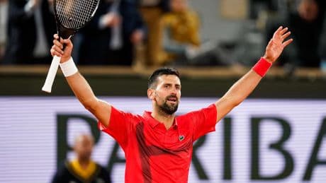 Roland-Garros : en vidéo, le point exceptionnel remporté par l’infranchissable Djokovic face à Zverev