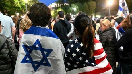 Schütze von Washington wegen Mordes angeklagt – FBI wertet Dokumente aus