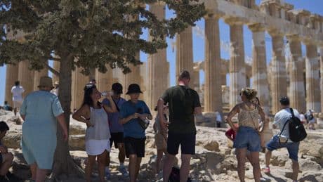 Europa maakt zich op voor nieuwe hittegolf: zo bereid je je als vakantieganger goed voor