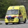 Drie zwaargewonden bij botsing tussen auto en busje in Groningen