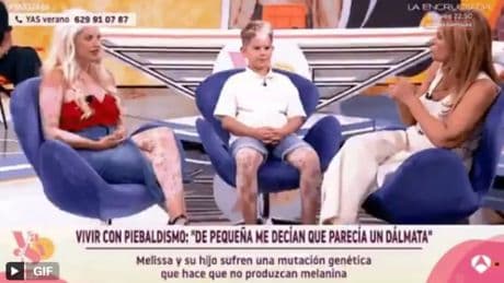 El desafortunado comentario de la presentadora de 'Yas verano' a unos invitados: "La familia dálmata"