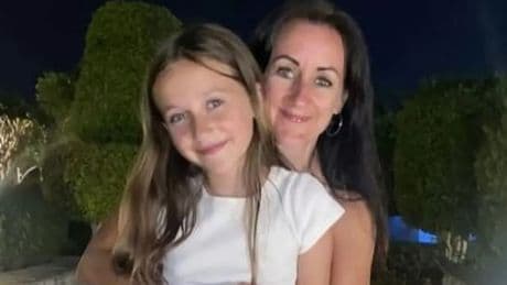 Heartbreak as 'amazing' mum & daughter, 12, both diagnosed with cancer just months apart