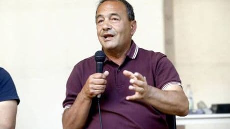 Lucano decaduto da sindaco di Riace. Ma lui e la sinistra non mollano