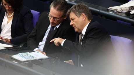 Personalien: Habeck will Gastprofessor im Ausland werden