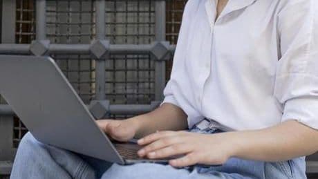 Türkiye'de internet kullananların oranı bu yıl yüzde 90,9'a yükseldi