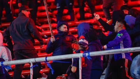 La violencia salvaje sacude al fútbol sudamericano: 185 heridos y 120 detenidos en una "cacería"
