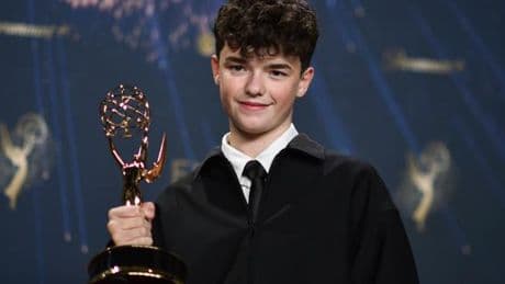 Owen Cooper, de la série « Adolescence », est le plus jeune acteur à remporter un Emmy