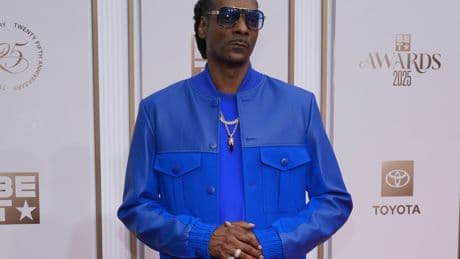 Snoop Dogg Rep Denies Rapper Apologised For Comments About Lesbian Couple In Disney Film