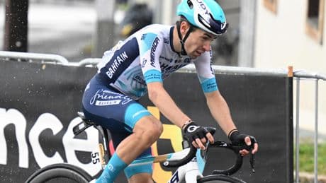 Tour de France : «Sur le vélo, j’étais à fond», Lenny Martinez revient sur l’épisode du «bidon collé» et s’excuse