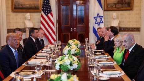 Trump ‘hoopvol’ over staakt-het-vuren in Gaza tijdens bezoek Netanyahu aan Witte Huis