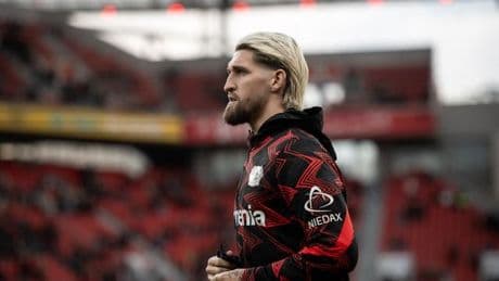 Testspiel: Dank früher Tore: Leverkusen besiegt Pisa - Ehrung für Wirtz