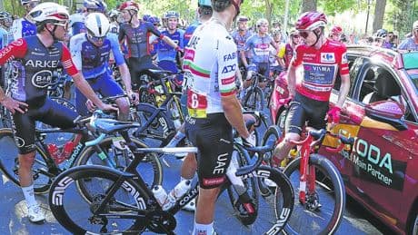 Vingegaard gana la Vuelta más convulsa