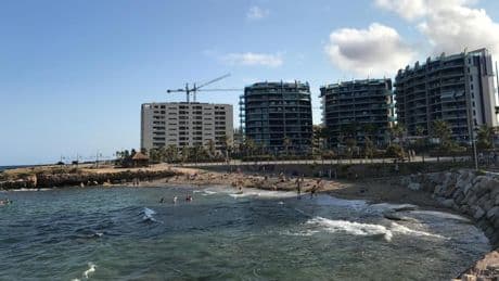 La Vega Baja es la comarca alicantina donde más vivienda se construye