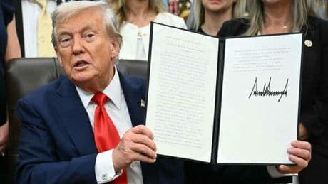 Trump liquida la governatrice Fed. Ma lei fa causa: «Atto illegittimo»