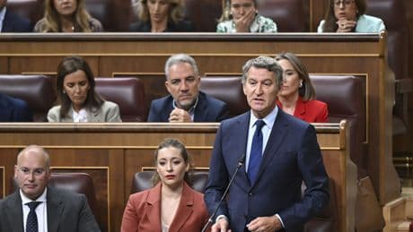 Tertulia de Federico: Feijóo dice a Sánchez que si &quot;tiene miedo de acabar usted mismo en el juzgado&quot;