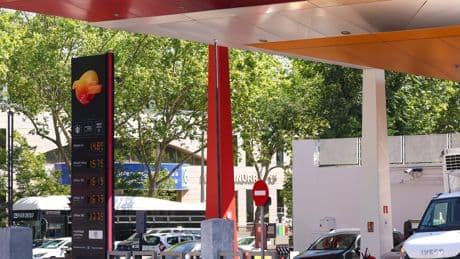 JPMorgan desafía al mercado y apuesta por Repsol