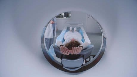 Detenido un médico en Alicante por grabar a pacientes con cámaras espía