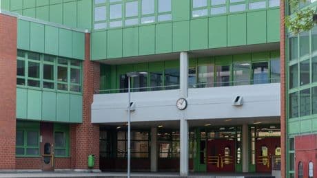 Nach dem verheerenden Großbrand: 1200 Schüler pendeln ab sofort von Erkrath nach Düsseldorf