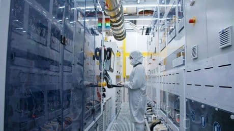 Stm, crollo dell’utile: nel trimestre -89% a 56 milioni di dollari