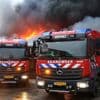 Uitslaande brand in Brabantse loods waar 2.000 liter diesel staat opgeslagen