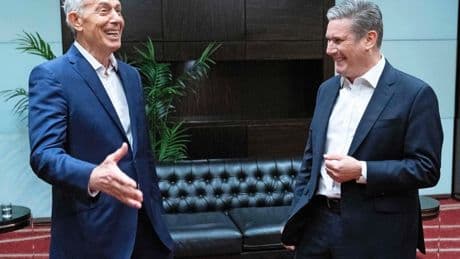 Britse ex-premier Tony Blair trekt van leer tegen ’radicale cultuurpolitiek’: ’Regeren doe je met gezond verstand’