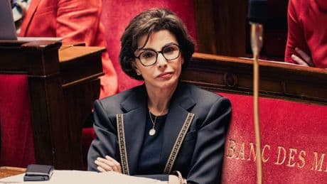 Une nouvelle guerre interne chez LR? Rachida Dati envisage d’affronter Michel Barnier pour une législative partielle à Paris