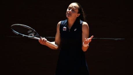 Zeynep Sönmez'den Madrid Açık'a veda!