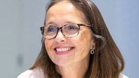 Pilar Vinardell, científica de Mercadona: "Una crema con factor de protección 50 te protege más intensamente pero no por más tiempo"