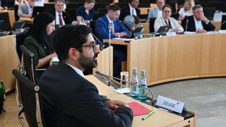 Entlassungsaffäre: Mansoori verteidigt Trennung von Staatssekretärin