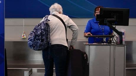 How to Avoid Checked Bag Fees Using Credit Cards
