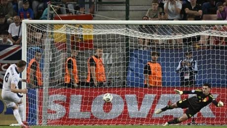 La Rojita se despide en cuartos del sueño del sexto título europeo ante la campeona