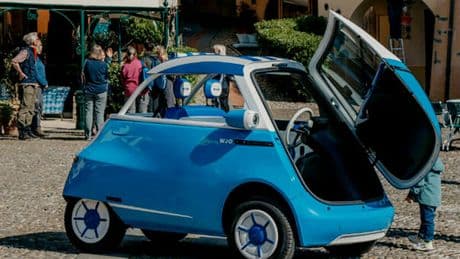 Microlino celebra la partnership con FISE e FIP con un nuovo concessionario a Roma