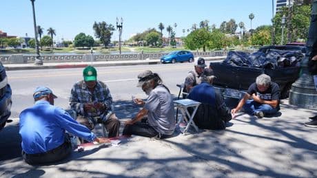 Residents still shaken a day after federal authorities march through Los Angeles' MacArthur Park