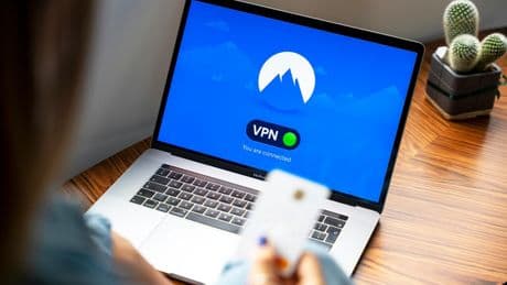 El Reino Unido ha activado el control de edad para el porno. Resultado: récord de británicos buscando VPN