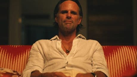 Walton Goggins really does not want to talk about his 'White Lotus' costar Aimee Lou Wood