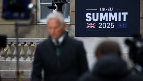 Fishing deal helps smooth way for UK-EU summit agreement
