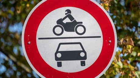 Brückensperrung: Gewölbebrücke in Falkenberg für Verkehr gesperrt