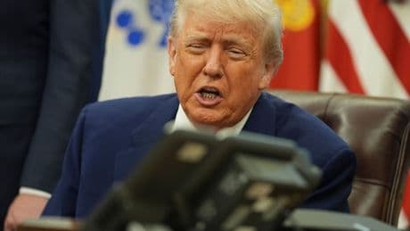 Krieg in der Ukraine: Trump: Putin „spielt mit dem Feuer“