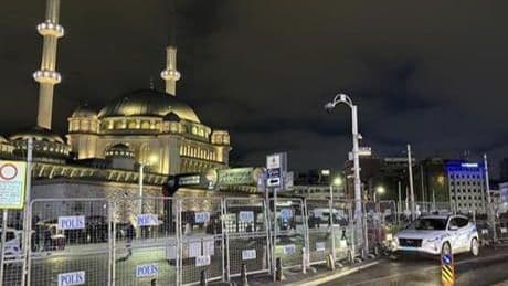 Taksim'de yollar açılmaya başladı! 1 Mayıs tedbirleri için kapatılmıştı