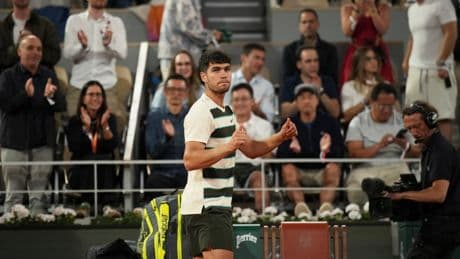 French Open: Defending champion Alcaraz faces No. 1 Sinner for the men's title