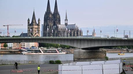 Cologne evacuation: Around 20,000 are ordered out of German city centre after three huge unexploded WW2 bombs are found
