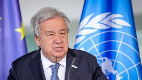 Reaktionen auf Israels Angriff: Oman verurteilt "gefährliche Eskalation" - UN-General warnt
