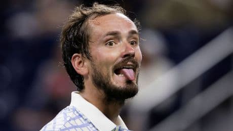 Irre Szenen bei den US Open: Medwedew rastet aus - Drama mit Fotograf und Schiedsrichter
