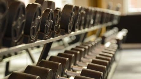 Stromausfall bei McFit in Berlin: Sportler wenden Gewalt an