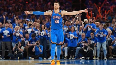 Hartenstein begeistert Fans - Playoff-Kracher um deutschen NBA-Star!