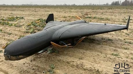 Il nuovo drone Batyar sfida i Shahed iraniani: raggio di 800 chilometri e testata da 18 chilil. L'arma ucraina hi-tech contro l'artiglieria russa