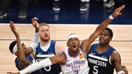 NBA, Oklahoma sbanca Minneapolis e si porta sul 3-1: Shai trascina i Thunder