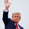 Donald Trump affirme que le fabricant de puces électroniques Intel a "accepté" de céder 10% de ses actions à l'Etat américain