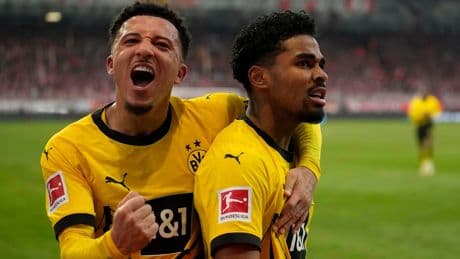 „Sollte sich schämen“ - Holland-Legende rechnet mit Ex-BVB-Star ab
