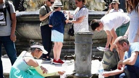 Aşırı sıcaklar etkisini sürdürüyor: 1350 okul tatil edildi!